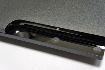 PlayStation 3 CECH-3000B
