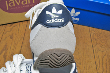 adidas COUNTRY 2