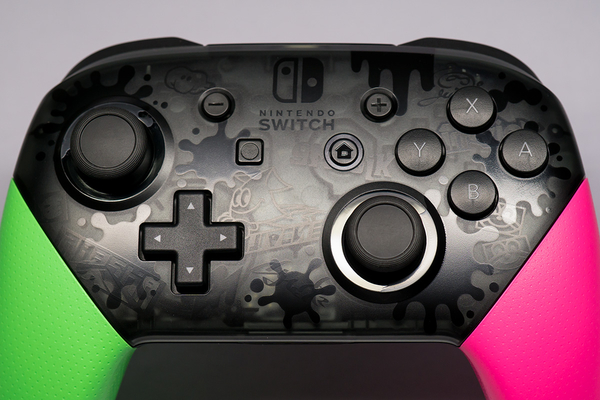 2022年限定カラー Nintendo Switch Proコントローラー スプラトゥーン 