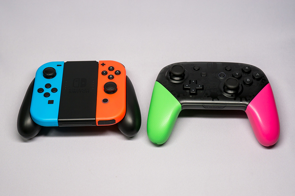 Nintendo Switch Pro コントローラー スプラトゥーン 2 エディション 