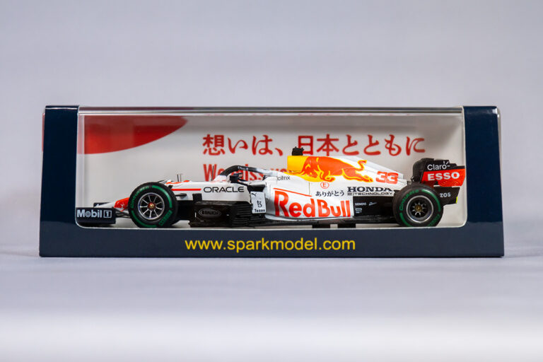 Spark Red Bull RB16B Honda M. Verstappen 2nd Turkish GP 2021