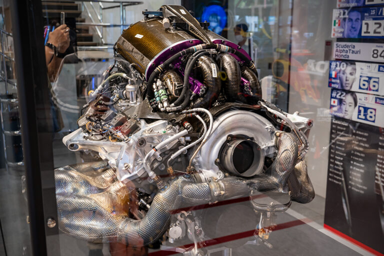 Formula 1 Engine