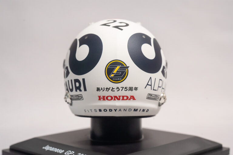 Spark 1/5 Yuki Tsunoda Helmet Japanese GP 2023