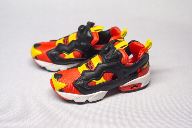 Reebok INSTAPUMP FURY MINI FIGURE COLLECTION