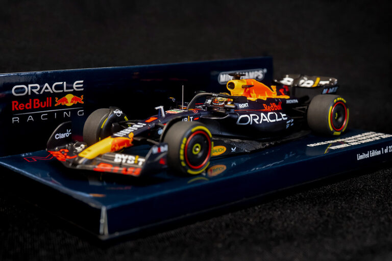 MINICHAMPS 1/43 Red Bull RB19 M. Verstappen Winner Abu Dhabi GP 2023