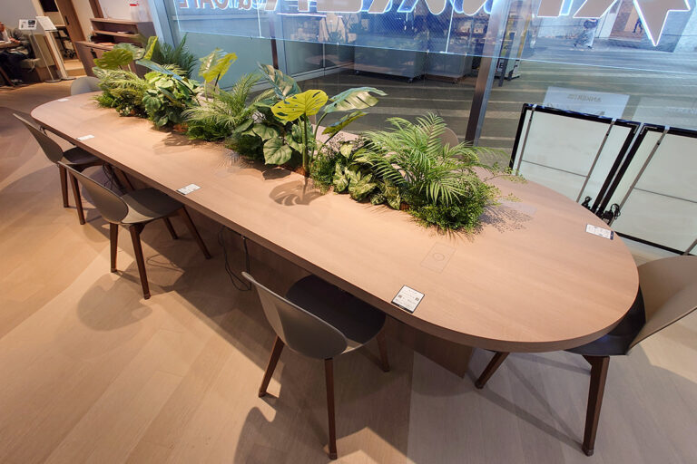 Anker Store & Cafe 汐留