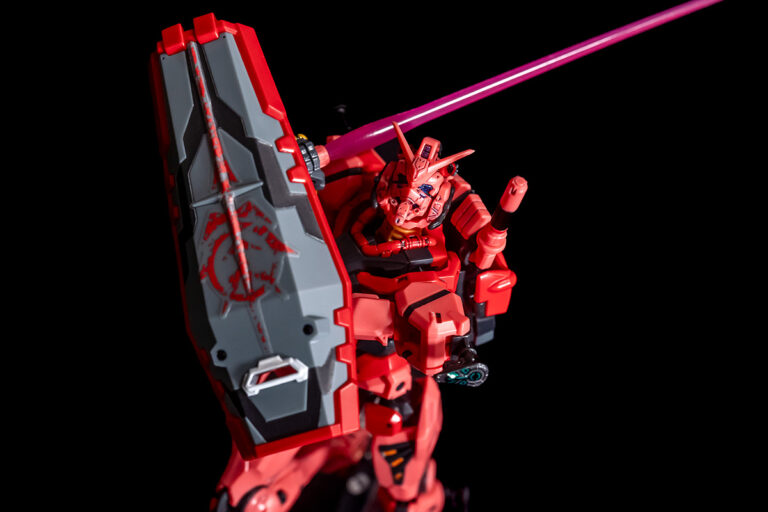 HG 赤いガンダム