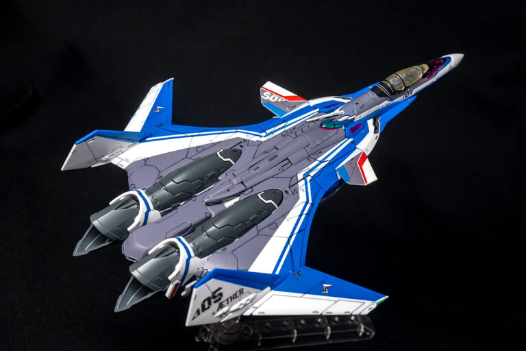 HG VF-31J ジークフリード(ハヤテ機)