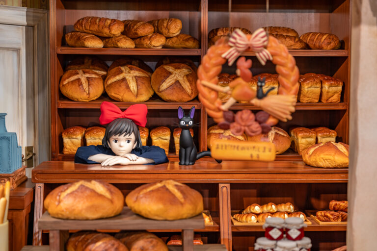 ジブリの立体造型物展