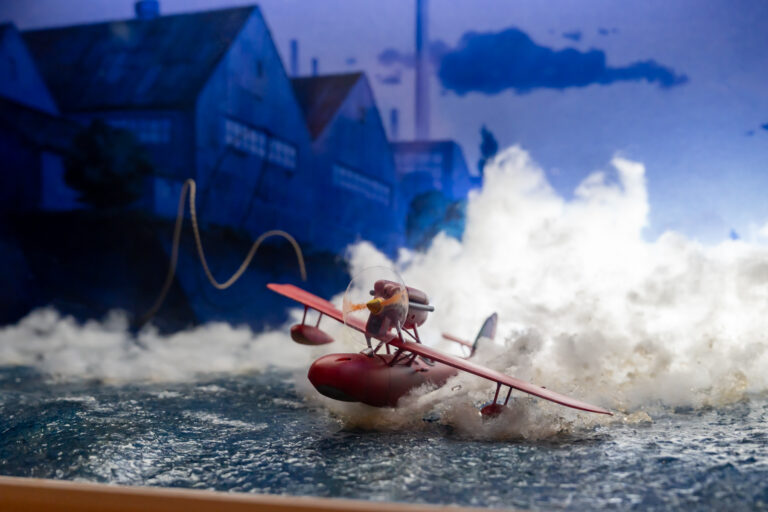 ジブリの立体造型物展