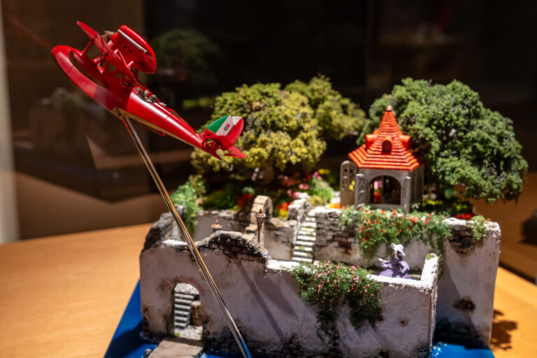 ジブリの立体造型物展