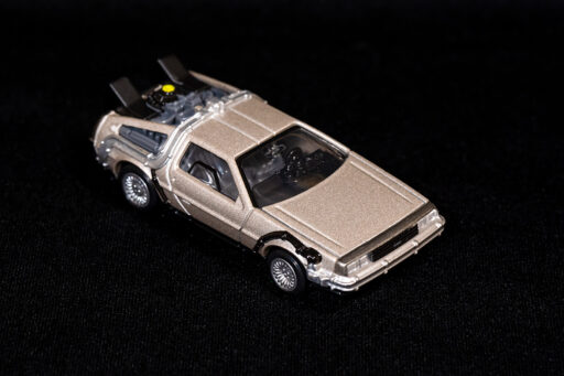 トミカプレミアム unlimited BTTF デロリアン