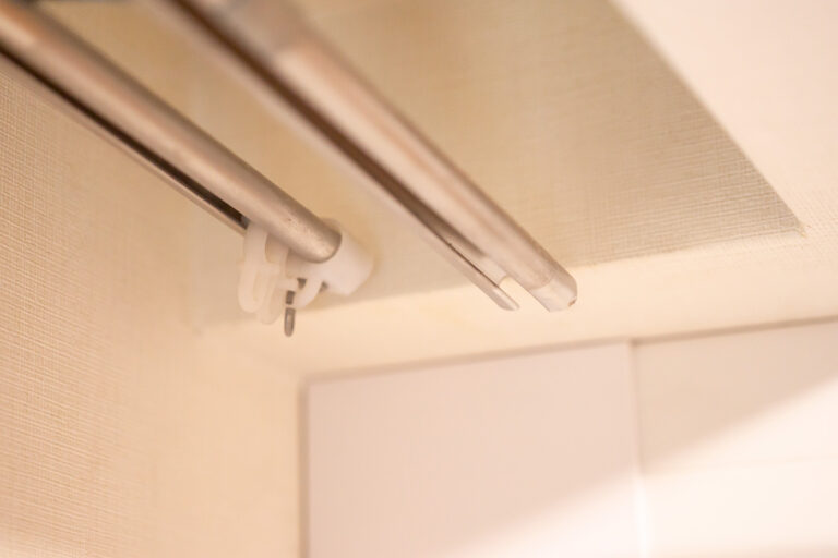 カーテンレール