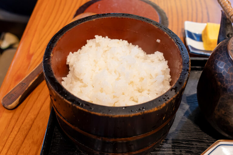 おひつ膳 田んぼ