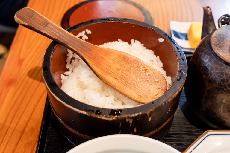 おひつ膳 田んぼ