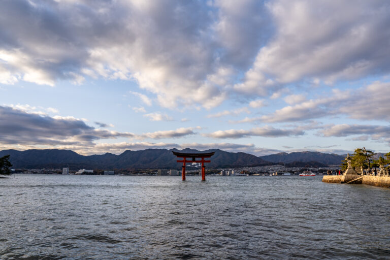 厳島神社