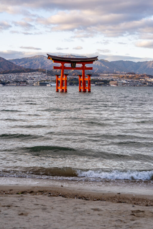 厳島神社