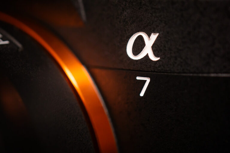 α7 V