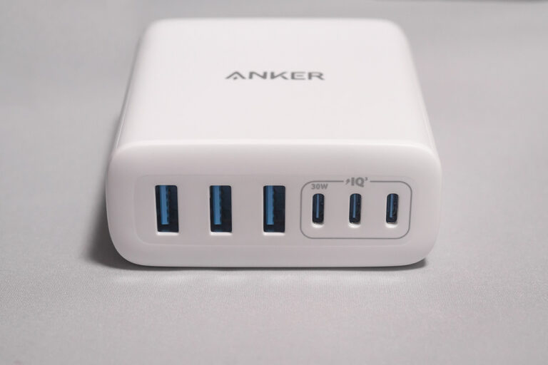 Anker Charger (112W, 6 Ports, GaN)