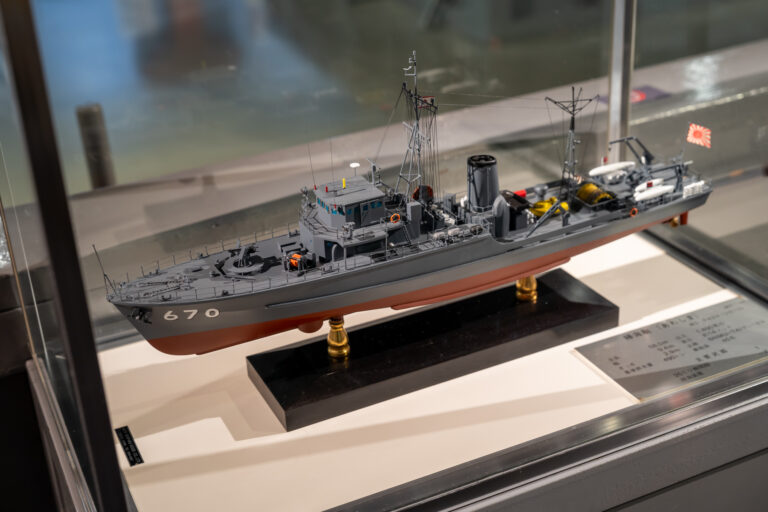 てつのくじら館