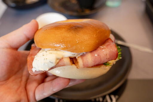 閃光のハサウェイ キルケーの魔女カフェ