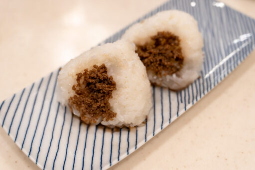 米沢牛そぼろ肉おにぎり