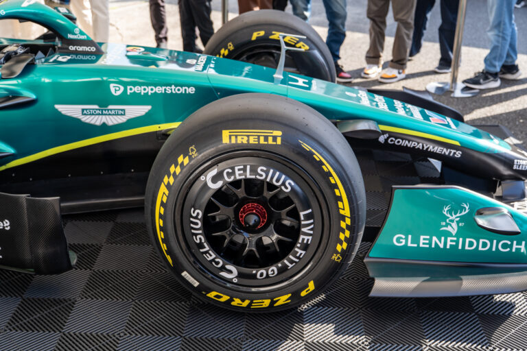 Aston Martin AMR26 Showcar