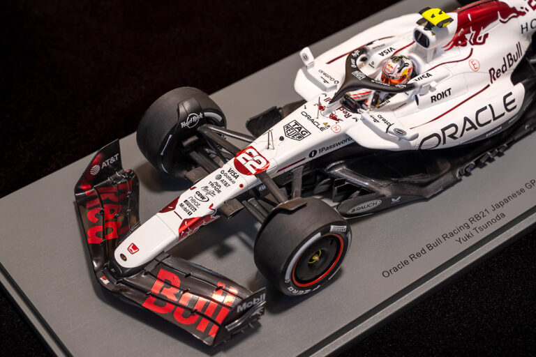 Spark 1/18 Red Bull RB21 Y. Tsunoda Japanese GP 2025