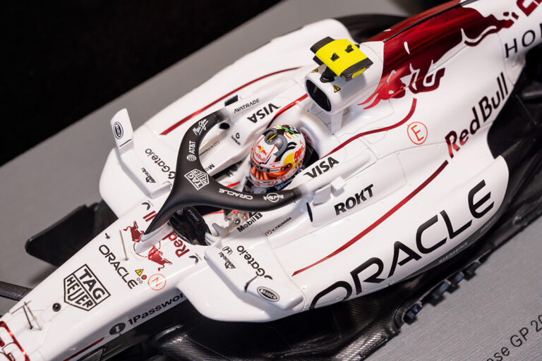 Spark 1/18 Red Bull RB21 Y. Tsunoda Japanese GP 2025