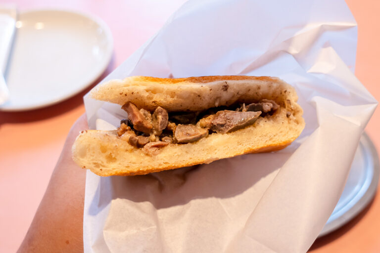 タベルナ・ラ・メッセ