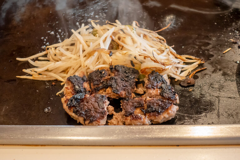 ステーキハウス 鉄板焼 不二
