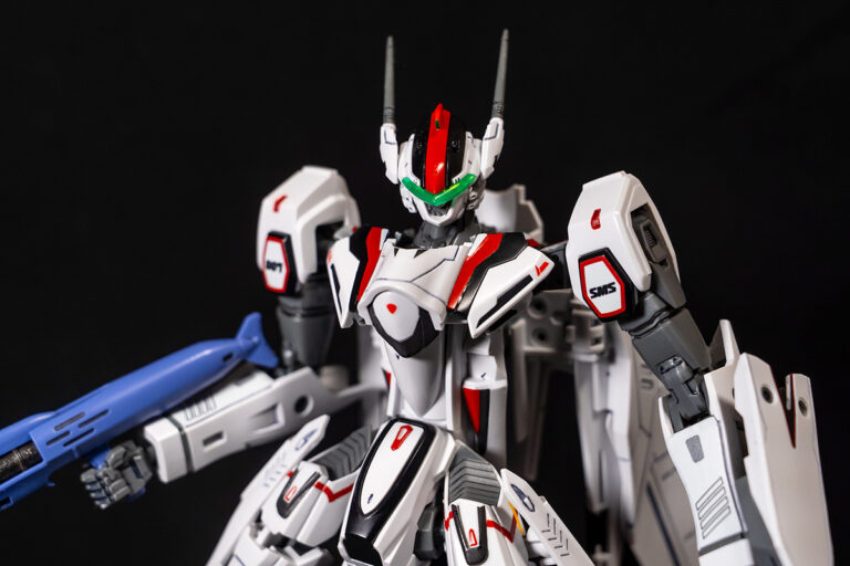 HG 1/100 VF-25F メサイアバルキリー(早乙女アルト機)