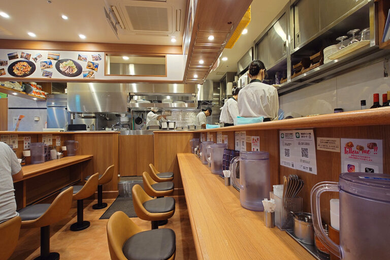 あるでん亭 新宿NSビル店